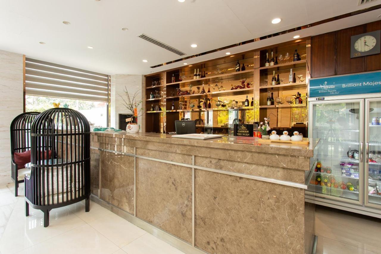 Capital O 781 Brilliant Majestic Hotel Da Nang Esterno foto